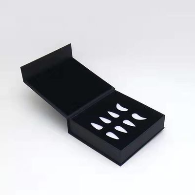 kualitas  Embossing Cosmetic Packaging Box For Luxury Press On Nails pabrik
